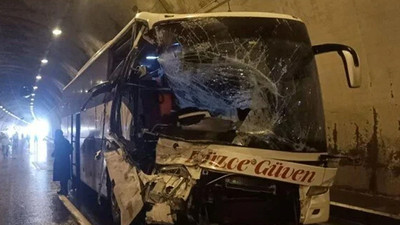 Bolu Dağı Tüneli'nde kaza: 3 saat sonra yeniden trafiğe açıldı