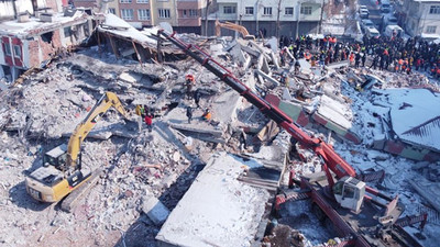 Elbistan Belediye Başkanı 'Çalışmalar tamamlandı' dedi, depremzedelerden tepki yağdı