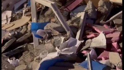 Hatay'da delil karartma iddiası: 'Şube müdürlüğü binası yıkıldı, delil niteliğinde evraklar havada uçuşuyor'