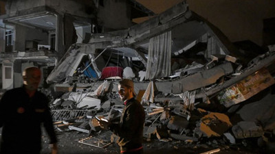 Hatay'daki artçı depremlerin ardından liderlerden mesaj
