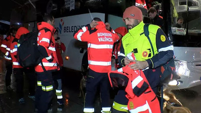 İspanya arama kurtarma ekibi deprem bölgesinde