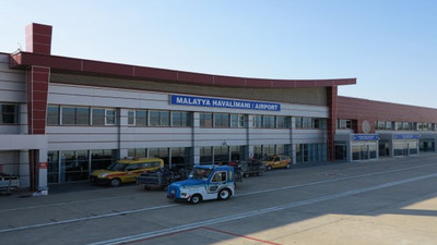 Malatya Havalimanı'nın çatısı çöktü
