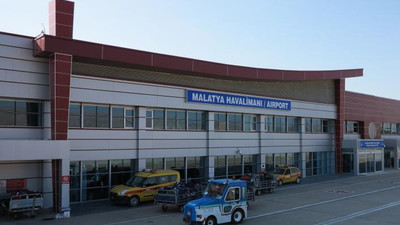 Son depremde Malatya Havalimanı'nda hasar meydana geldi