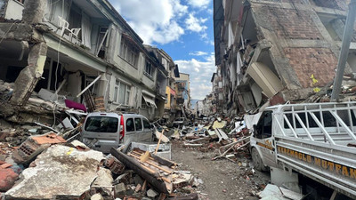 Adana'da yıkılan binalarla ilgili kısıtlılık kararı