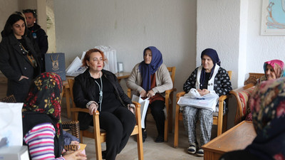 Belediye, deprem bölgesinden gelen kadınların yanında