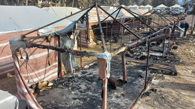 Çadırkentte yangın: Depremzedeler yaralandı
