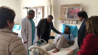 CHP'li Ramis Topal, hastanede tedavi gören depremzedeleri ziyaret etti