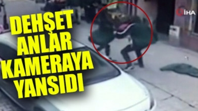 Cani koca boşanmak isteyen eşini sokak ortasında bıçakladı