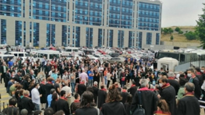 İstanbul adliyelerinde protestolar başladı