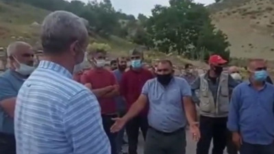 Yaylaya çıkmak isteyen Tuncelili küçükbaş hayvan yetiştiricilerine jandarma engeli