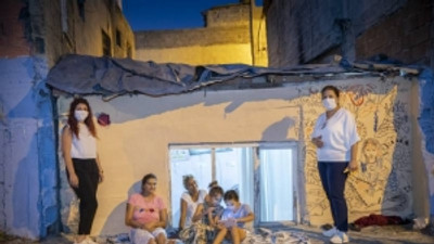 Mersin Belediyesi, Roman vatandaşların yaşadığı sokakları sanatla renklendiriyor