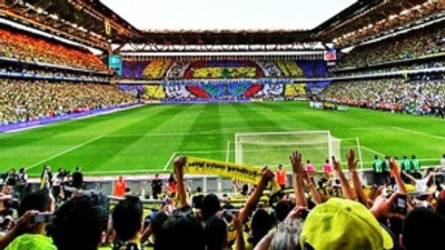 Fenerbahçe taraftarından derbi öncesi İmamoğlu tezahüratı
