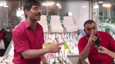 'Ekonomi süper' diyen esnafa tepki: Cebinde 10 lira var mı?