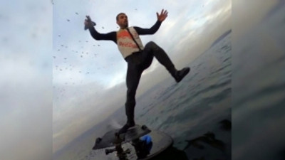 AKP'li vekil fliteboard yaparken suya düştü
