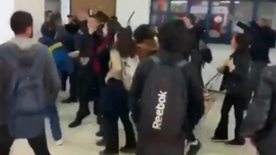 Ankara Üniversitesi'nde güvenlikten öğrencilere coplu müdahale