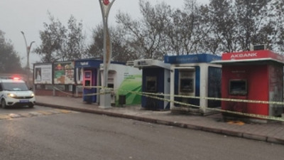 Siirt'te 5 bank ATM'si kundaklandı