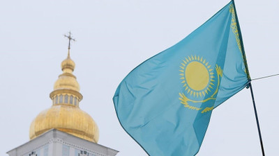 Kazakistan hükümeti istifa etti