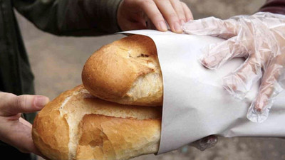 Rize'de ucuz ekmek kuyruğu