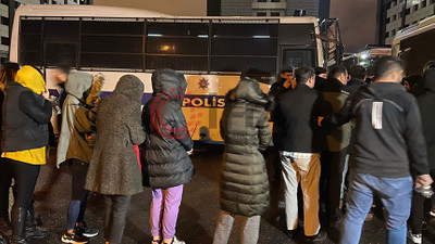 İstanbul'da düzenlenen uyuşturucu operasyonunda yakalanan 161 zanlı adliyeye sevk edildi