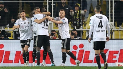 10 kişi kalan Beşiktaş, geriden gelerek Fenerbahçe'yi yendi