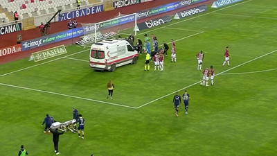 Fenerbahçe'nin yıldızı Valencia ambulansla hastaneye kaldırıldı