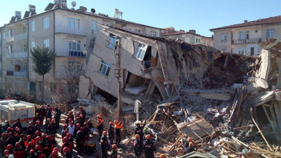 Mahkemeden emsal karar: AFAD, bakanlık ve belediye depremde evi yıkılan vatandaşa tazminat ödeyecek