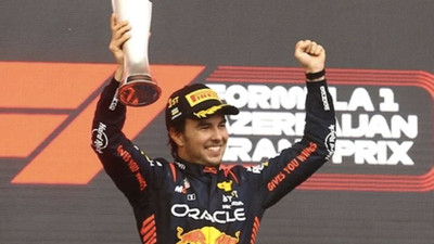 F1 Azerbaycan Grand Prix'sini Perez kazandı