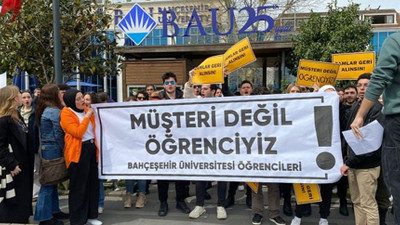Bahçeşehir Üniversitesi'nde zam protestosu