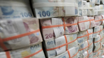 Hazine 47,2 milyar lira borçlandı