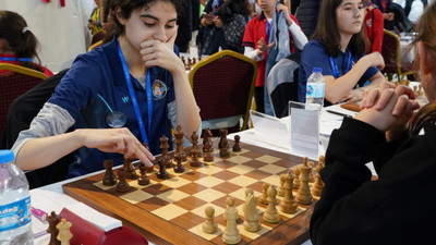 Çeşme’de satranç turnuvası heyecanı başladı