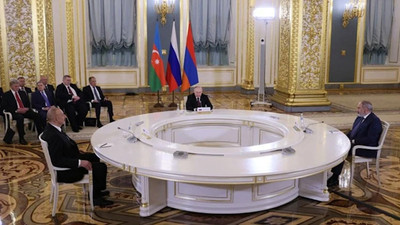 Azerbaycan ve Ermenistan arasında Moskovo'da kritik zirve