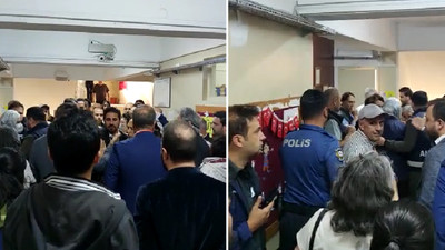 AKP'li müşahit kapıya asılan tutanakları koparıp aldı, kadın görevlilere saldırdı