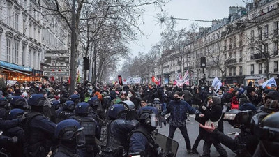Fransa'da göstericilerin bilgilerinin toplanmasının yasa dışı olduğuna hükmedildi