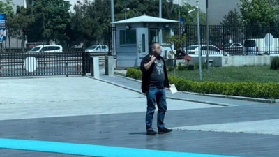 İstanbul Anadolu Adliyesi’nde 'Başsavcı’ya mektup iletmek iddiasıyla' boynuna silah dayadı