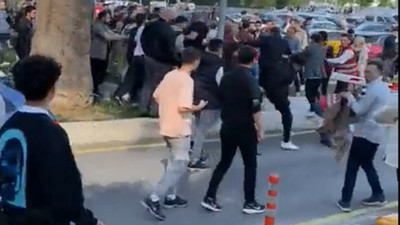 Pendik'te AKP'liler CHP'li gençlere saldırdı