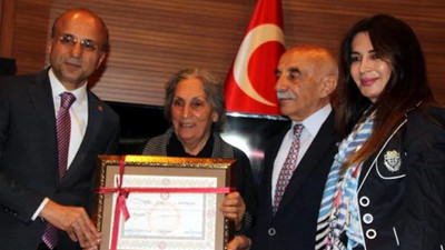 Kayseri'de Millet İttifakı vekilleri mazbatalarını aldı