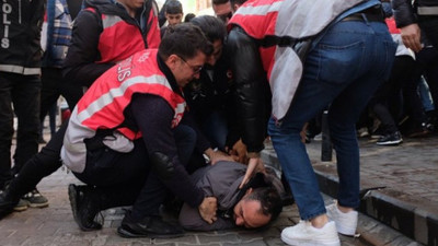 1 Mayıs için Taksim’e çıkmaya çalışan gruba polis müdahalesi