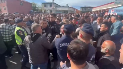 AKP'li Trabzon Belediye Başkanına cenazede tepki: Defol, seni burada istemiyoruz