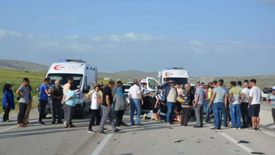Antalya'da korkunç kaza: Seyir halindeki araca arkadan çarptı