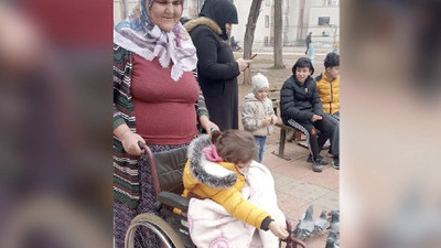Konteyner kentte yaşayan Merve'nin tekerlekli sandalyesini çaldılar