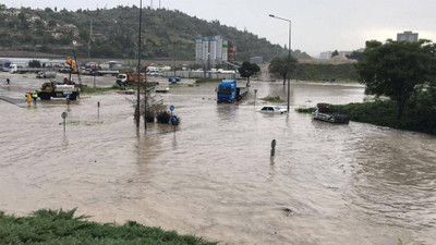 Ankara-Bala yolu sel nedeniyle ulaşıma kapandı