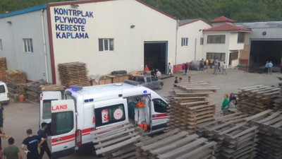 Kereste fabrikasında yangın çıktı: 4 işçi hastaneye kaldırıldı