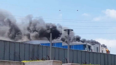 Esenyurt'ta fabrika yangını: Müdahale devam ediyor