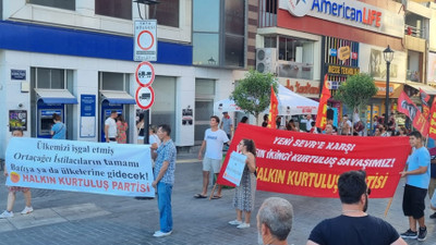 İzmir'de iktidarın sığınmacı politikası protesto edildi