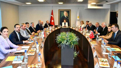 Meral Akşener, yeni Başkanlık Divanı üyeleriyle ilk toplantısını yaptı