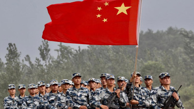 AB: Çin'in askeri güç gösterisinin küresel yansımaları olabilir