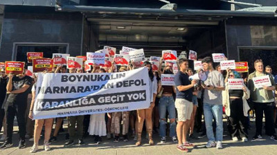 Marmara Üniversitesi öğrencileri, Mehmet Boynukalın'ı protesto etti