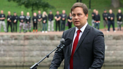 Finlandiya Ekonomi Bakanı istifa etti