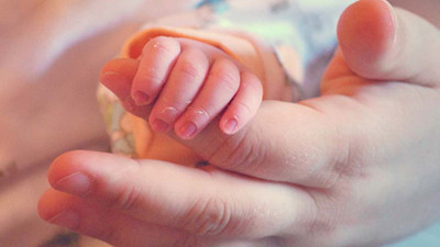 Yüzüncü yılın ilk bebeği 'Ata' dünyaya geldi