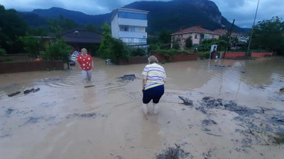 Kastamonu'da şiddetli yağış sel ve taşkına neden oldu